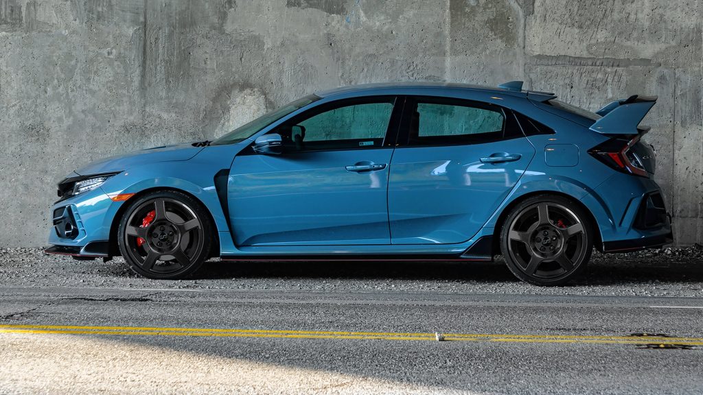 Honda Civic Type-R with ESE E2 Carbon Wheels