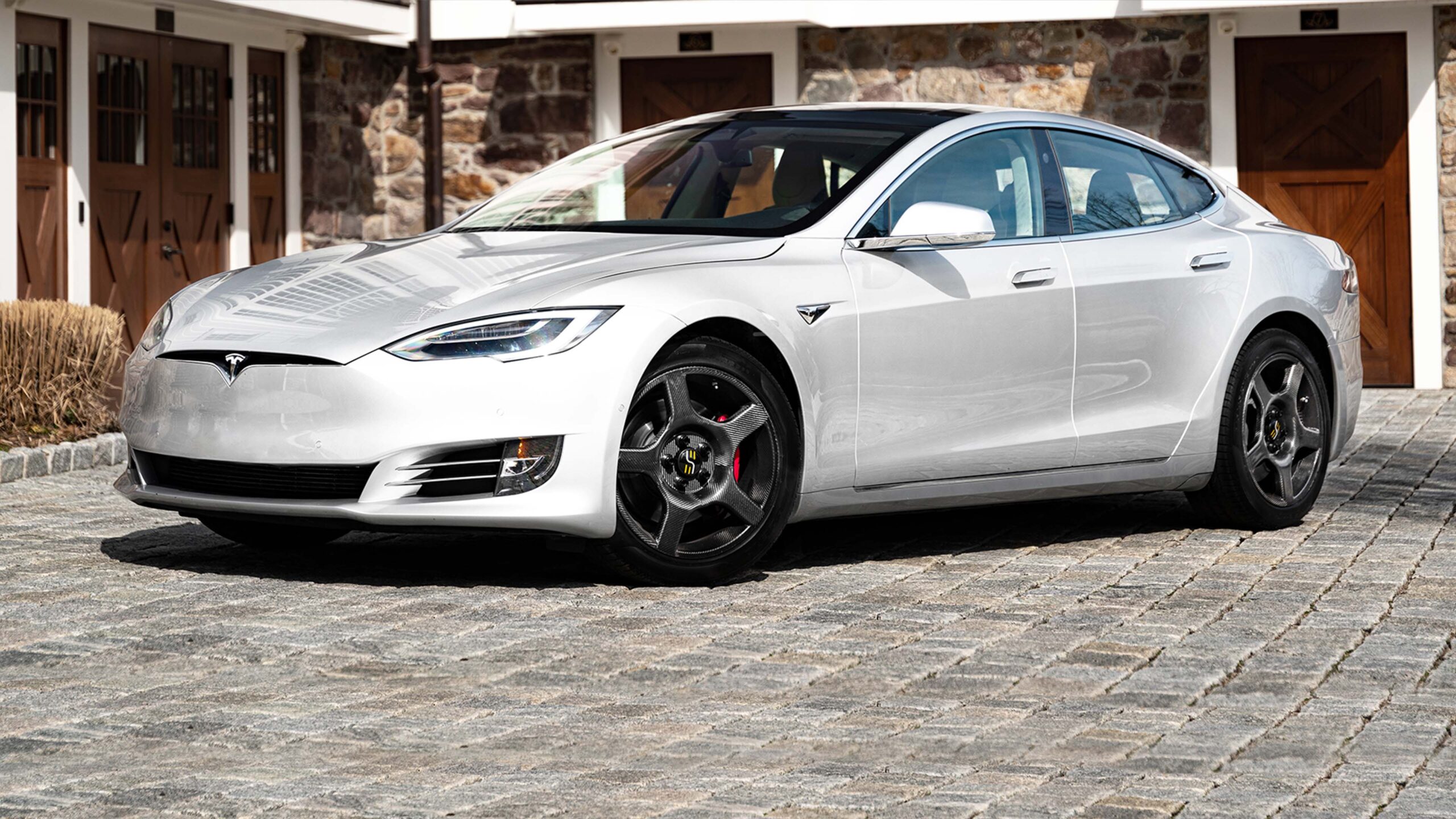 Tesla Model 3 with ESE Carbon Wheels